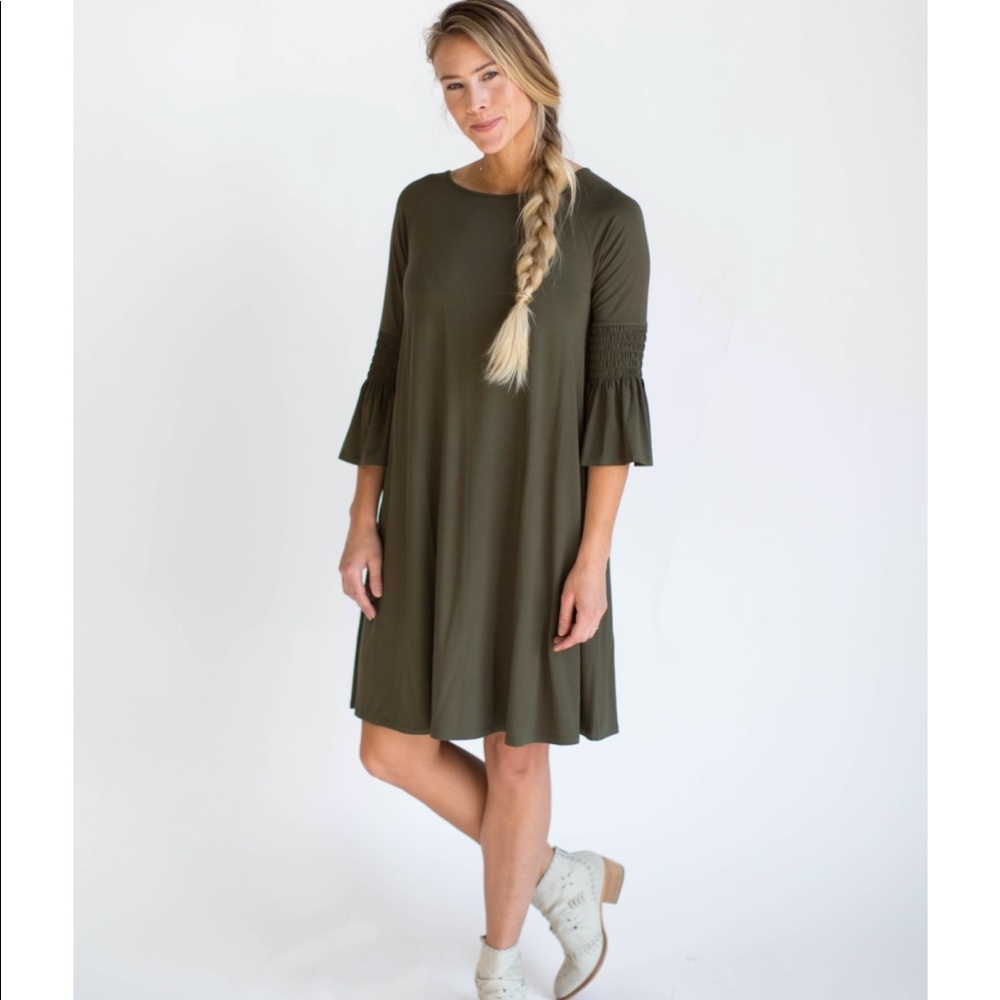 💥weekend sale -Agnes & Dora walker dress